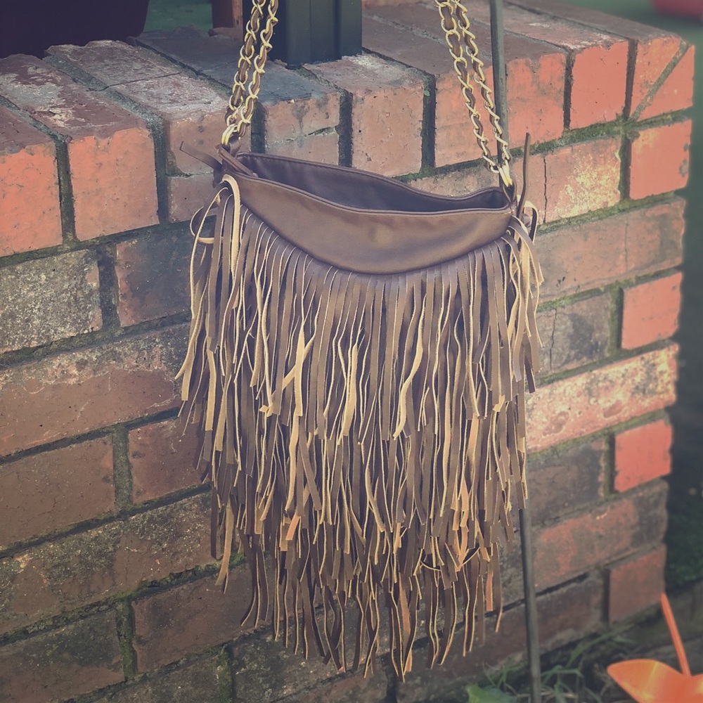 Crossbody fringe bag